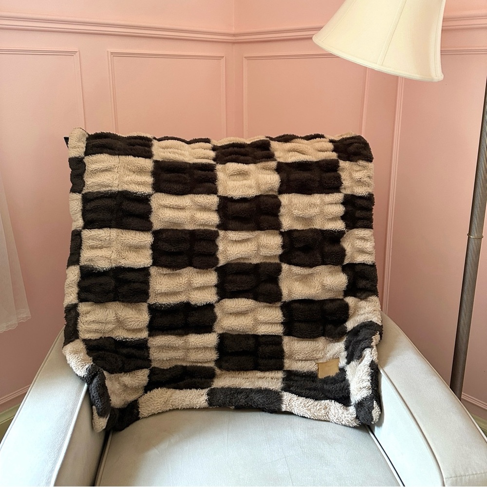 Lola Blanket x Harmonize Espresso Check Baby Size